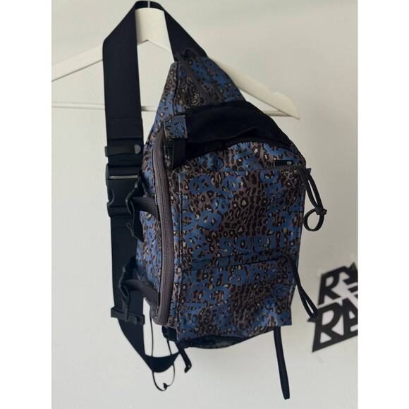 Undercover Chaos Balance Waist Utility Leopard Messenger Bag - Picture 11 of 11
